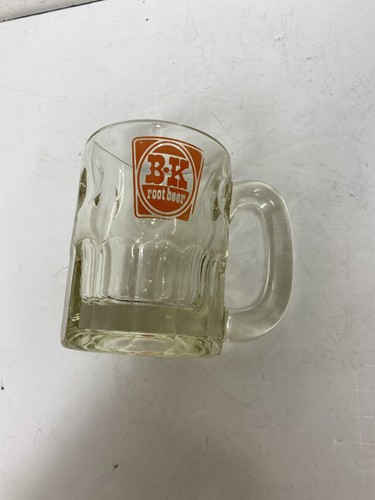 Vtg root beer mug - root,